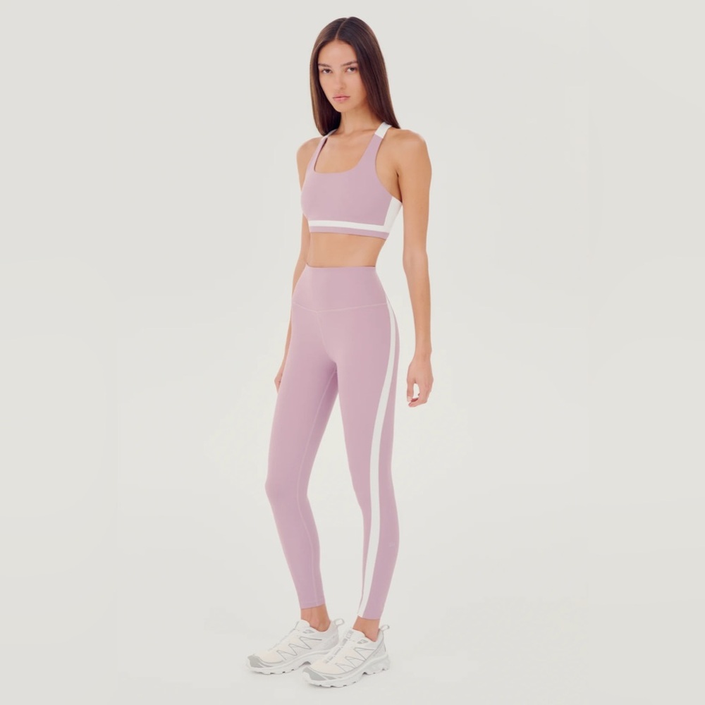 SPLITS59 Miles Sports Bra and Legging Set 🌸